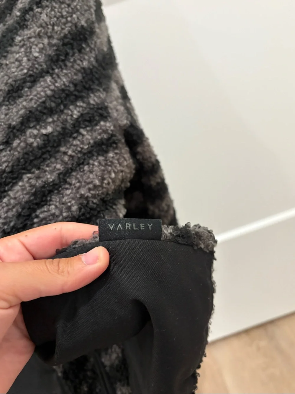 Varley Napoli Fleece Sherpa Zebra Print Jacket in Grey and Black - Picture 5 of 8